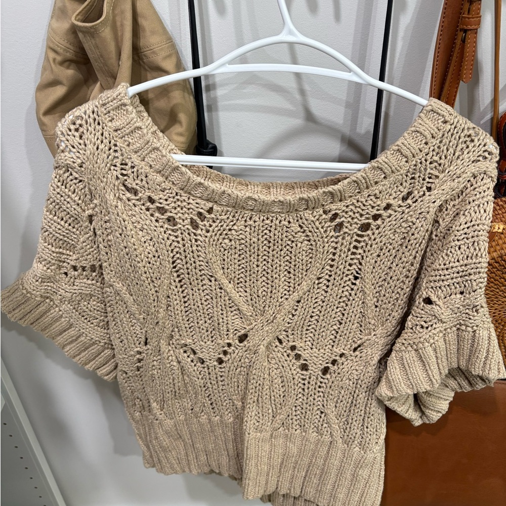Elegant Knit Neuflora Sweater
